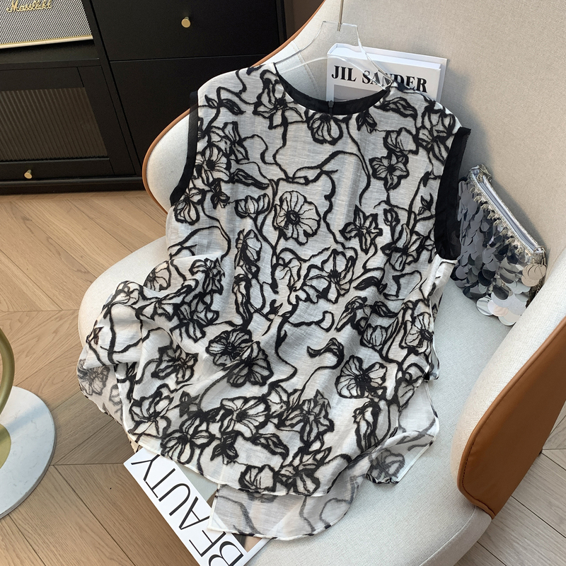 Old Money Style Ink Wash Print Cotton and Linen Sleeveless Shirt for Women, Summer Unique Design with Back Slit Top Vest