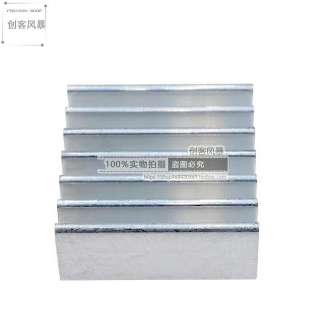 10 ຊິ້ນຂອງພະລັງງານ IC chip ແຜ່ນຄວາມຮ້ອນເຄື່ອງຂະຫຍາຍພະລັງງານ radiator 14 * 14 * 6MM ວັດສະດຸອະລູມິນຽມແຜ່ນຫນ່ວຍຄວາມຈໍາຄວາມຮ້ອນ
