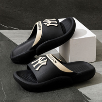 Slippers mens outer wear personality trend ins net red summer sports home non-slip thick bottom mens sandals