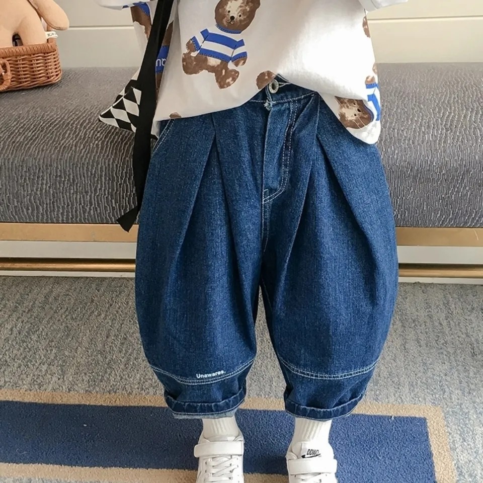 Boys' jeans 2023 spring new children's wide-leg pants Korean version of foreign style children's personality children's harem pants