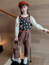 Girls autumn wearing gas knitting vest suit 2023 new models for big childrens fashion three pieces