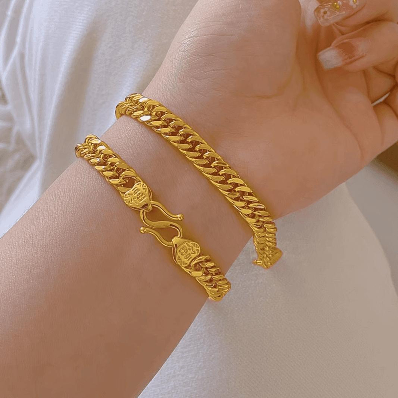 Authentic Gold-Colored Bracelet, Tank-Style Horsewhip Bracelet for Women, Classic Bracelet for Women, Versatile and Fashionable Gift