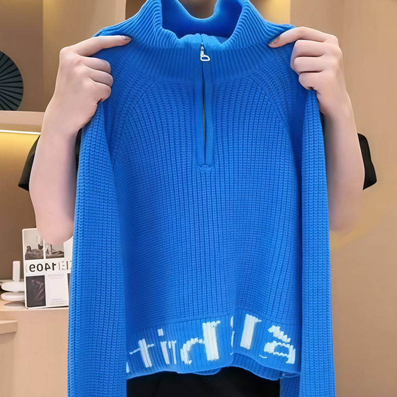 Klein Blue Half-Zip Stand-Up Collar Knit Sweater for Women 2026 Autumn and Winter New Style Warm Simple Long-Sleeved Top