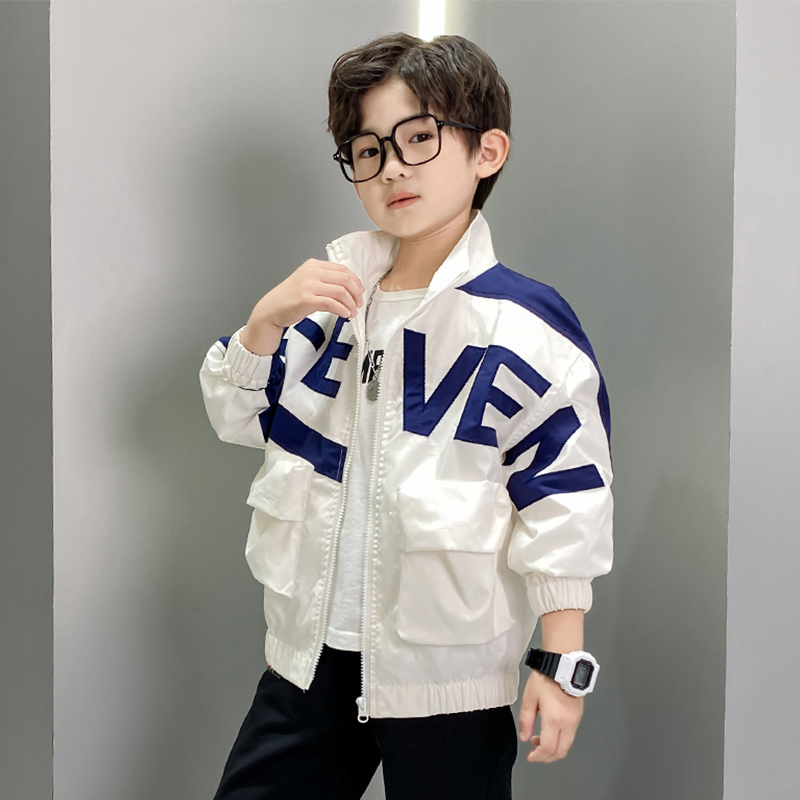Boys' Jacket, Spring and Autumn Style, 2026 New Children's Clothing, Spring Thin Style for Older Children, Boys' White Top, Cool and Stylish