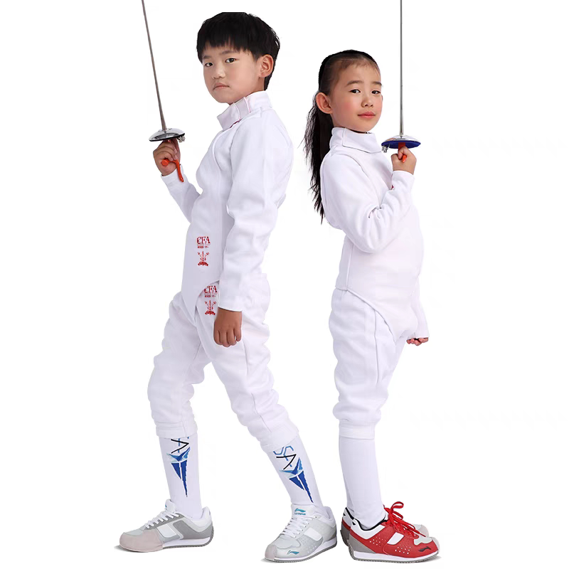 击剑装备大揭秘：成人儿童击剑服三件套，如何挑选你的专属战甲？-花剑剑服-淘宝百科网