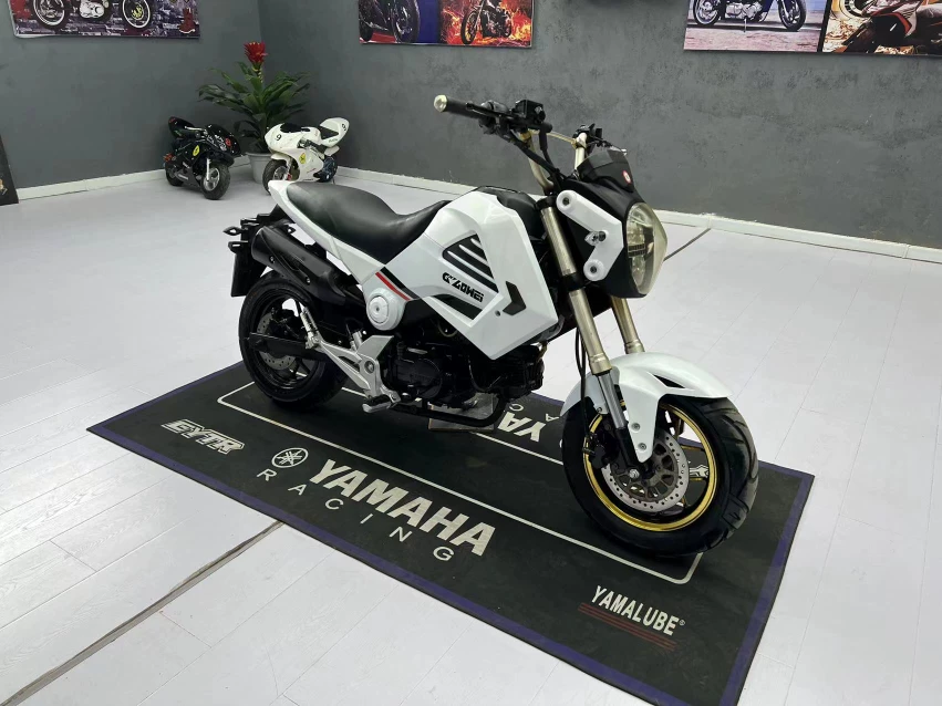 Новый маленький обезьянка 125cc локомотив Little Monster Little Little Little Little Monkey 150cc кукольный мотоцикл кросс-езда уличные автомобили