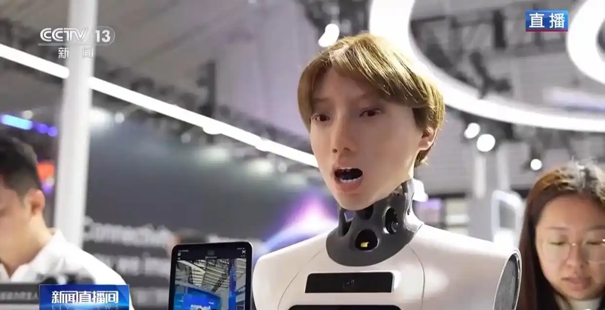 智可够以眼镜成摄诸例譬如装备 正在乌镇感受AI新过程