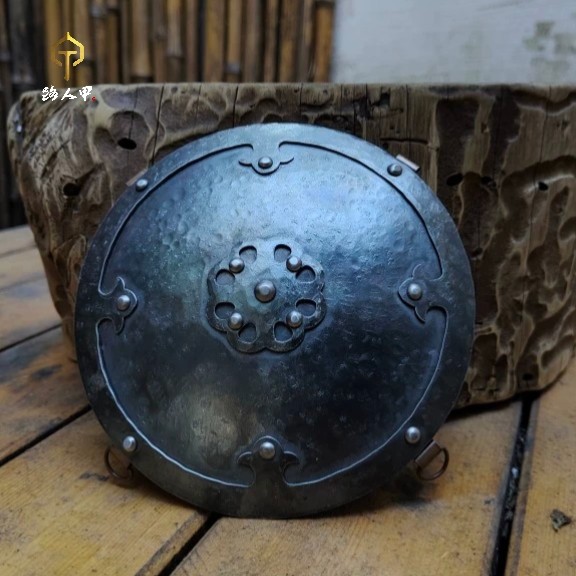 Hand-forged Breast Guard Armor Breast Guard ອຸປະກອນເສີມປະຈໍາຕະກູນ Hanfu