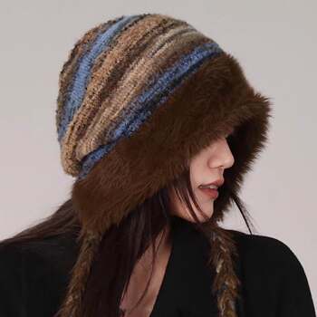 New Large Head Circumference Knitted Turban Hat for Women 2026 Autumn and Winter New Style Sichuan-West Travel Plush Tassel Braided Wool Hat