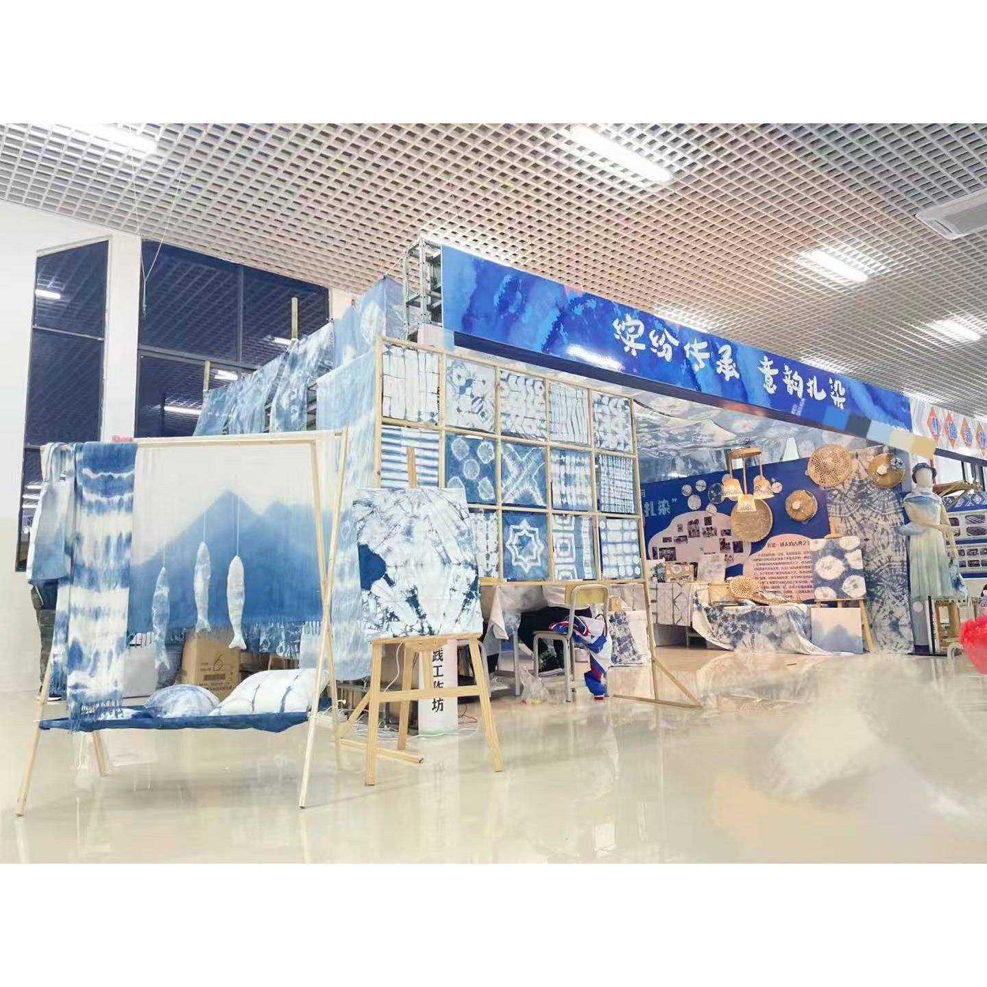 折叠网格展示架如何助力画展、画室、幼儿园作品展示?2025年新趋势解读