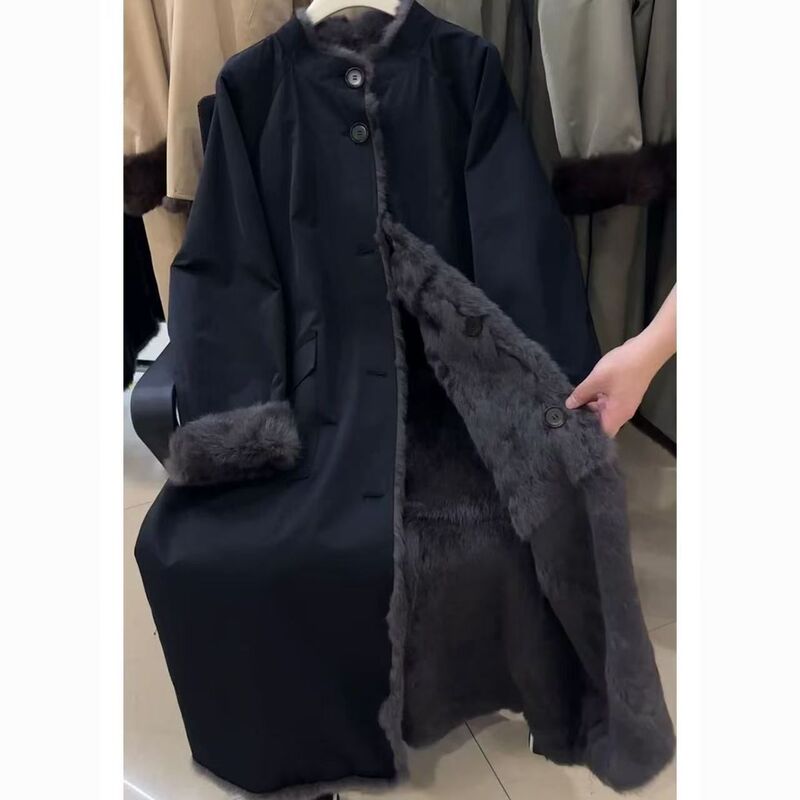 Black Fur One-Piece Long Over-The-Knee Fur Coat for Women, Winter Fleece-Lined and Thickened Stand-Up Collar Parka Jacket Black Fur One-Piece Long Over-The-Knee Fur Coat for Women, Winter Fleece-Lined and Thickened Stand-Up Collar Parka Jacket