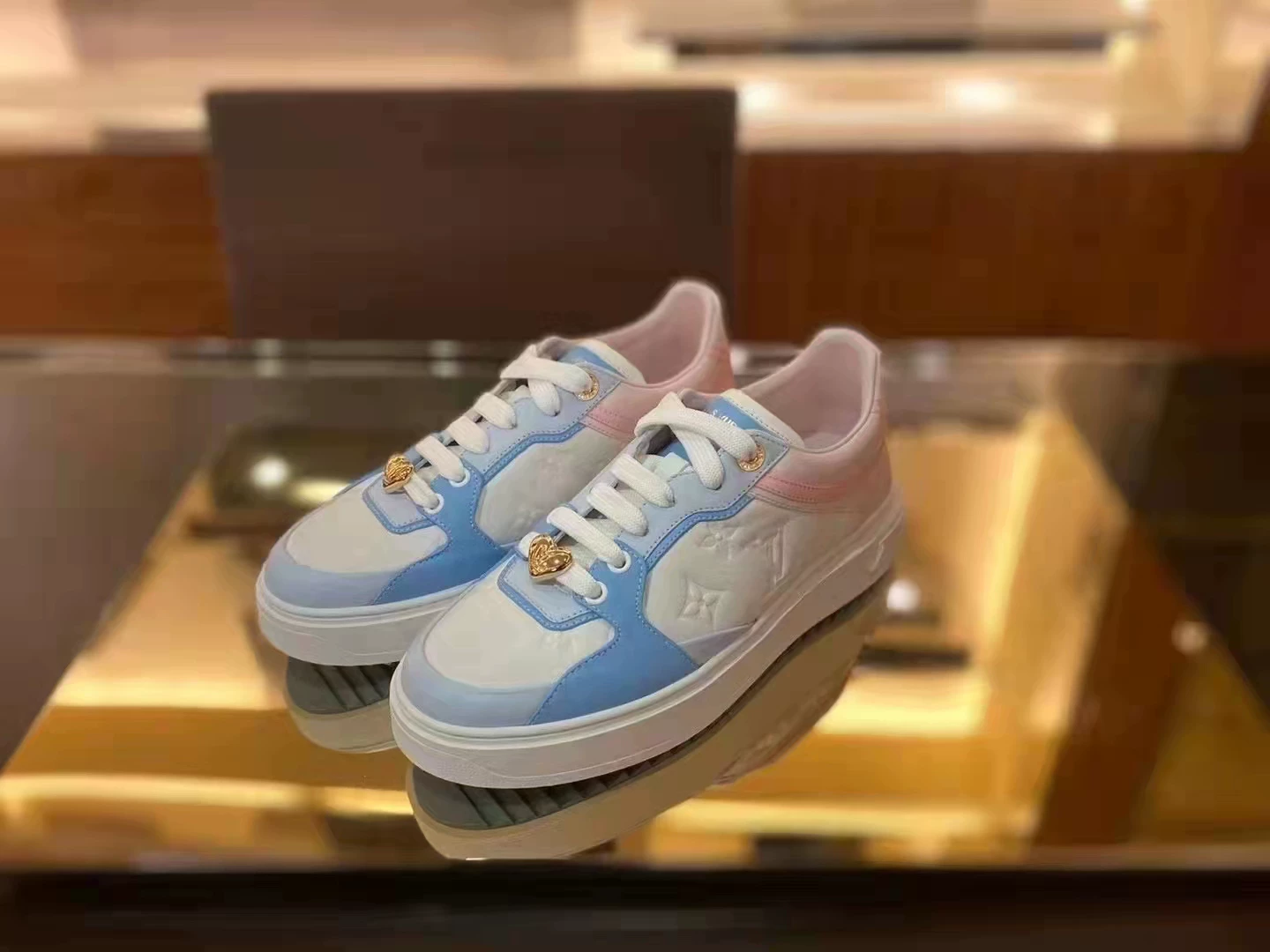 Женские обувь LV/Louis Vuitton с принтом подошва high-top low-top лента головная повседневная обувь спортивная обувь 1A9S6Q