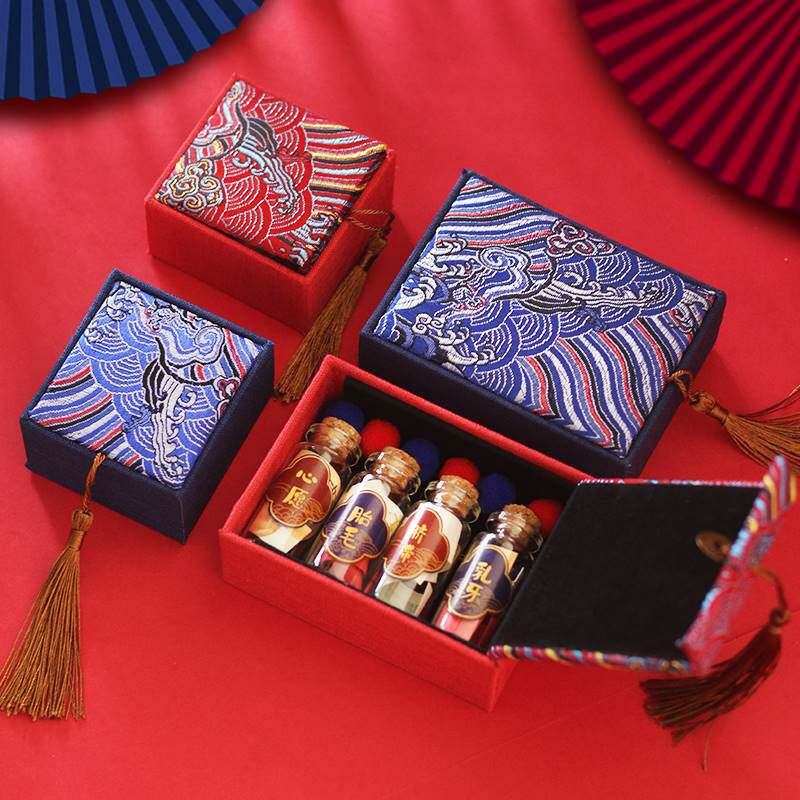 Baby tyre fetal hair depository bottle souvenirs newborn baby umbilical cord storage bottle Lacture box collection box