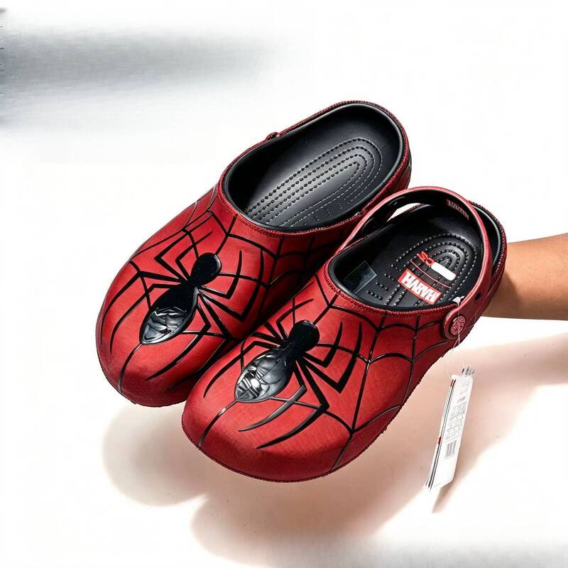 Marvel Spider-Man Clogs for Men and Women, Couple's Closed-Toe Sandals, Summer Outdoor Non-Slip Beach Trendy Thick-Soled Slippers Marvel Spider-Man Clogs for Men and Women, Couple's Closed-Toe Sandals, Summer Outdoor Non-Slip Beach Trendy Thick-Soled Slippers
