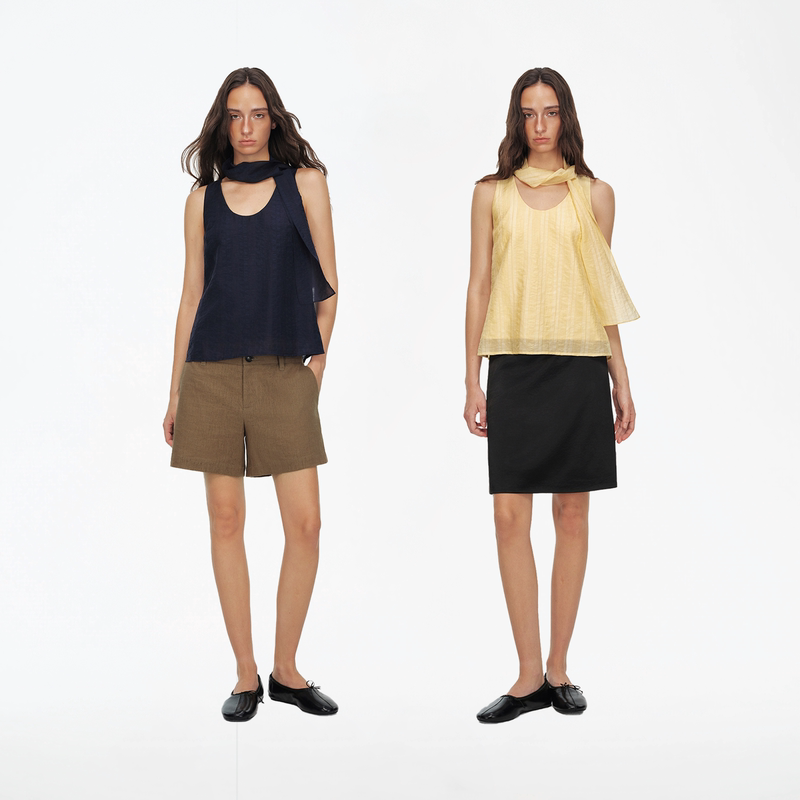 Ni8Htmetro Navy Blue & Yellow Light and Airy Textured U-Neck Camisole with Scarf That Covers Side Breasts
