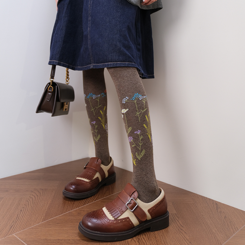Good Luck Is Hidden in Hard Work ~ 7St Island Retro Floral Coffee-Colored Old Money Style Intellectual Over-The-Knee Socks