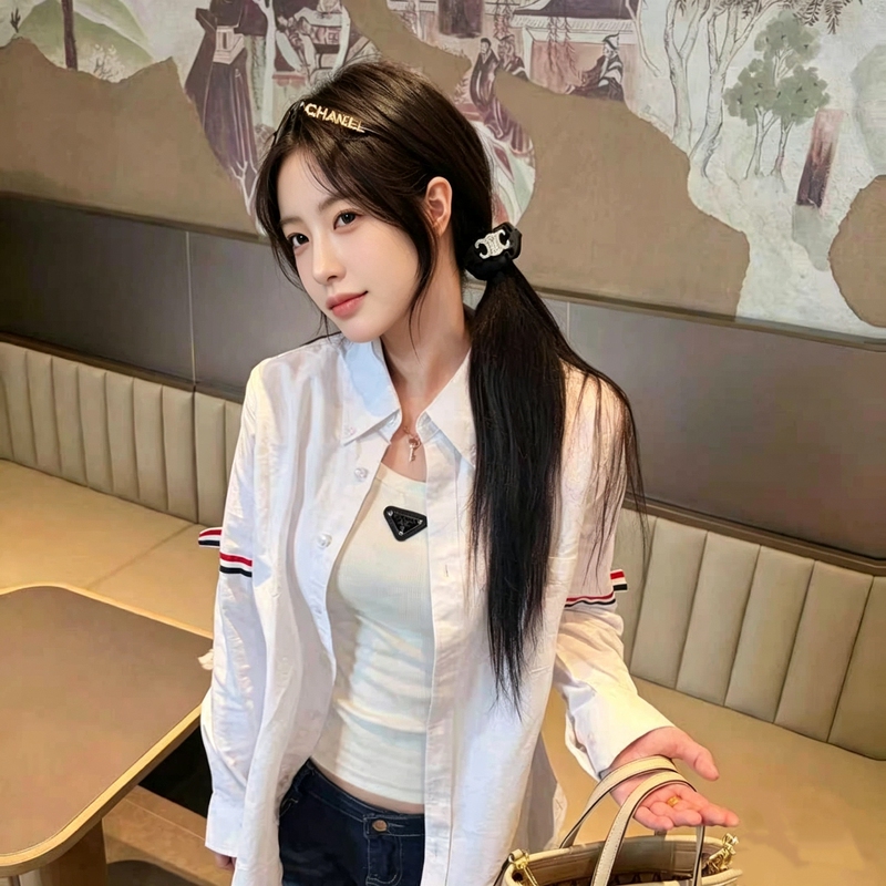 Trendy American High Street Three-Color Striped Thin Sun-Protective Shirt for Women, Summer Loose Design, Niche Versatile Top Trendy American High Street Three-Color Striped Thin Sun-Protective Shirt for Women, Summer Loose Design, Niche Versatile Top