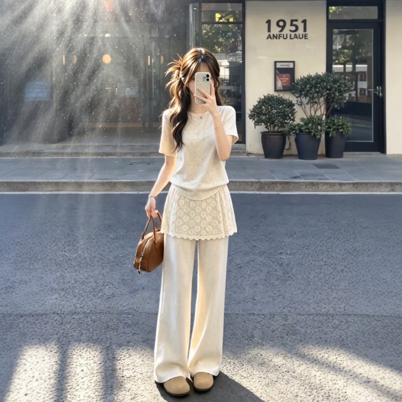 Summer Outfit Set for Plus-Size Women: T-Shirt Top with a Unique Design and Casual Pants, Simple and Unique Lazy Style Set for Women