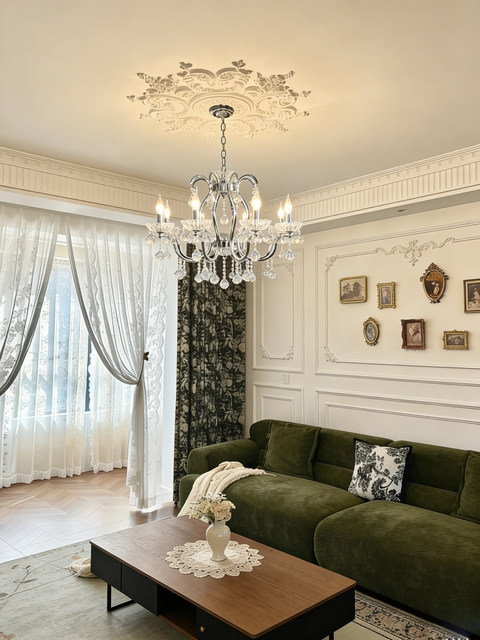 French-Style Light Luxury Crystal Chandelier for Living Room and Dining Room, Candle-Style, Vintage, Simple, Romantic, Luxurious, High-End Bedroom Lighting