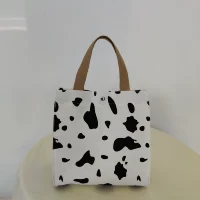 Корова белый бенто на обед