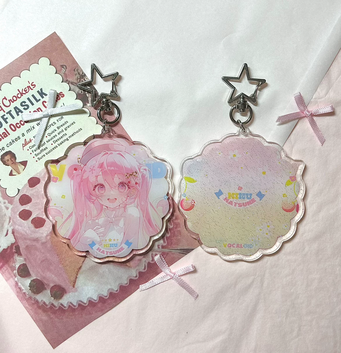"Pre -sale/drop" [Feng Chuanhua Xin] Hatsune Miku Future Sakura Future Miku is around