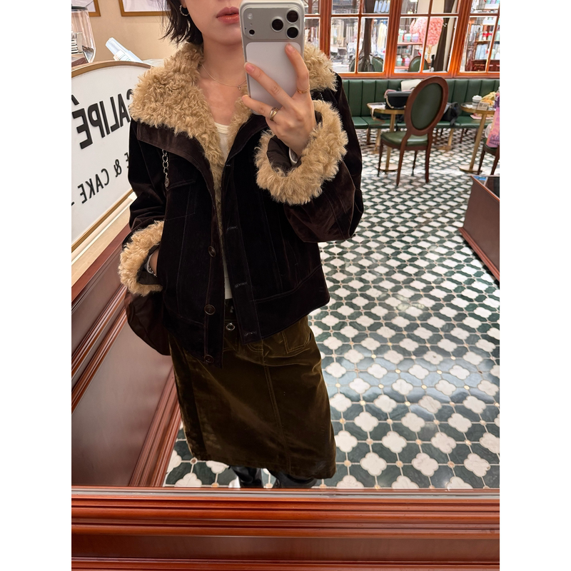 Seyora【Pine Velvet Amber】Vintage Flocked Curly Collar Warm Jacket with Contrasting Color Fur Collar and Cotton Padding Short Coat Seyora【Pine Velvet Amber】Vintage Flocked Curly Collar Warm Jacket with Contrasting Color Fur Collar and Cotton Padding Short Coat