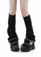 Черно -белые ноги (средняя)