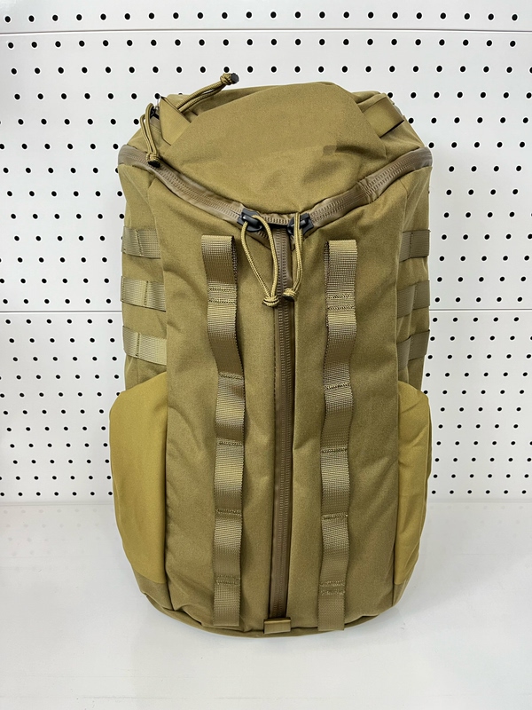 New Tactical Functional Assault Backpack, Backpack for Commuting, Computer, Outdoor Mountaineering, Hiking and Cycling Bag 19L