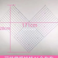 Белая кукла в форме сердца