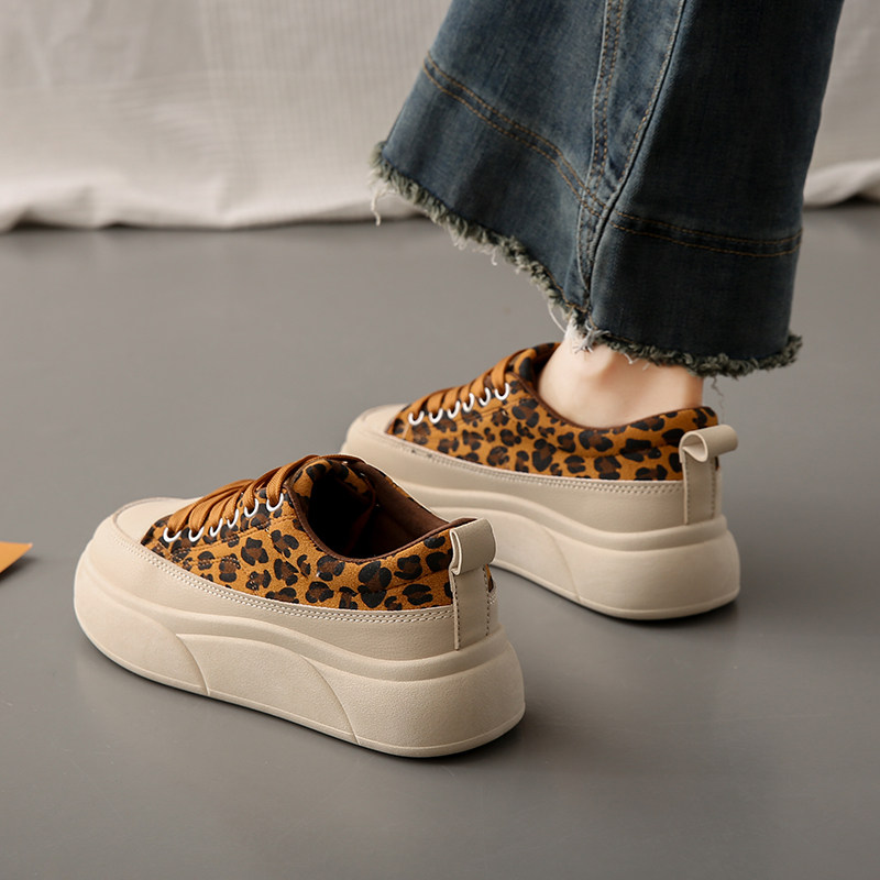 soft sole Genuine Leather Sneakers for Women 2025 New Spring Non-Slip Waterproof Lightweight Flat Casual Shoes