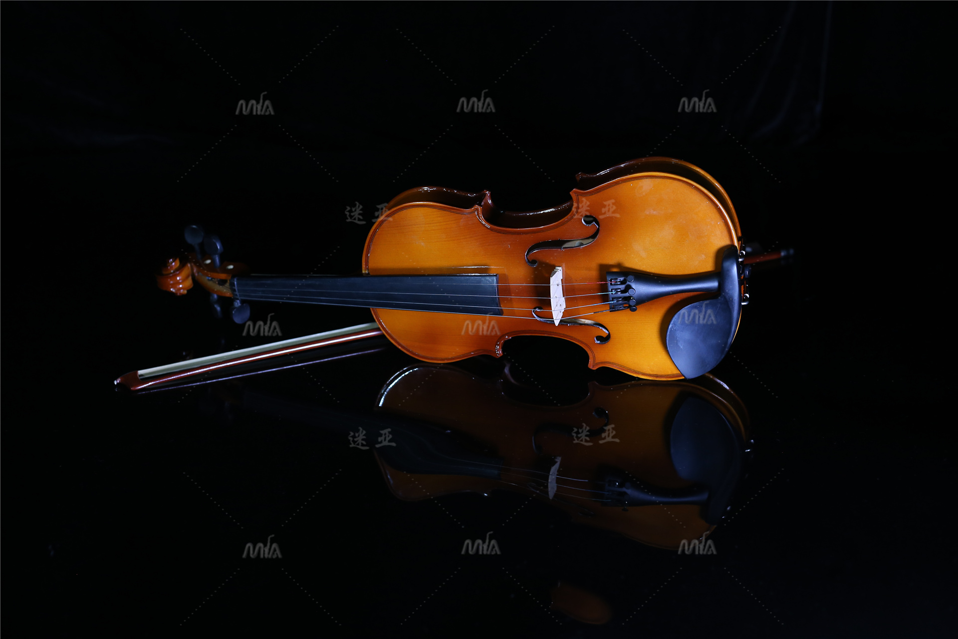 Shanghai violin rental Violin rental Violin props rental Shanghai violin rental