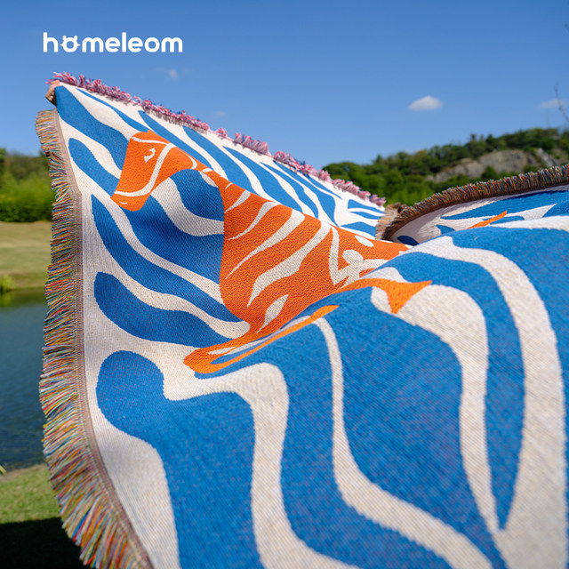 Homeleom Red Carp Band Camping Tassel Air Conditioning Sofa Cover Blanket Multifunctional Decoration Gift Gift Atmosphere Blanket