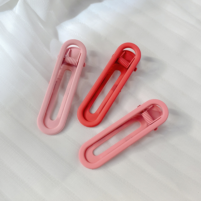 images 1:Candy-colored metal hairpin female scarless clip edges Summer shredded little hair card girl cute bangs