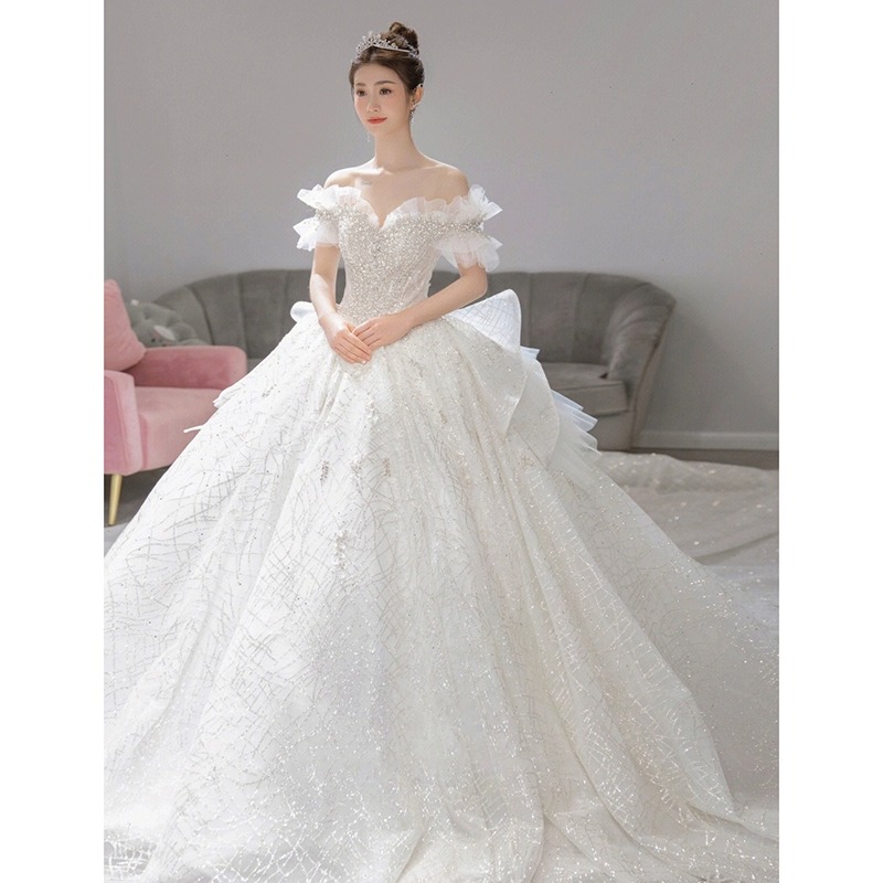French main wedding dress 2024 new bride high -end texture court wind light luxury niche high -end large size trailer fat mm French main wedding dress 2024 new bride high -end texture court wind light luxury niche high -end large size trailer fat mm