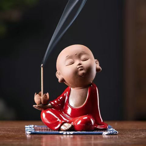 Chinese ceramic creative small monk aroma furnace tablesZen hot aroma furnace fragrance insert new products recommended