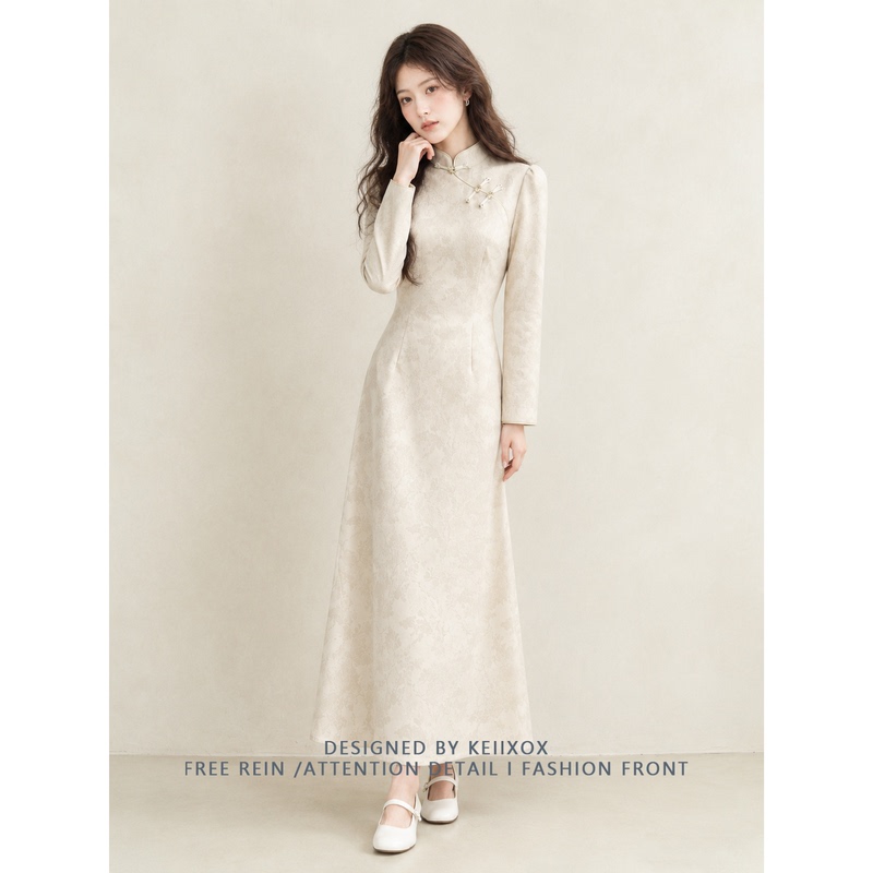Retro Gentle Improved Cheongsam with Buttoned Long Skirt 2026 New Chinese Style Dress for Women, Waist-Cinching and Slimming for Petite Figures