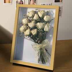 Dried Flower Photo Frame Handmade DIY Eternal Flower Preservation Box Three-Dimensional Hollow Picture Frame for Holding Dried Flowers Rose Flower