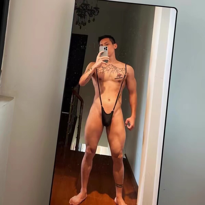 Men's Sexy Thong with Adjustable Straps, Open Crotch, Japanese Style, No Need to Take Off, Low-Waist Gay Bulge-Enhancing Underwear Men's Sexy Thong with Adjustable Straps, Open Crotch, Japanese Style, No Need to Take Off, Low-Waist Gay Bulge-Enhancing Underwear