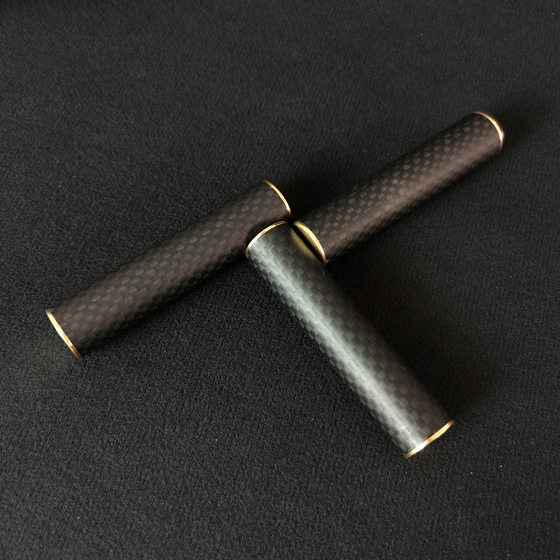 三节棍指尖陀螺磁性金属碳纤维减压神器无聊玩具酷解压神器有趣