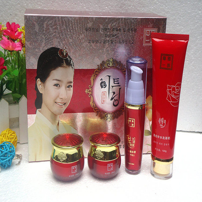 Zunya family charming bright and moisturizing white set 4-piece set box to improve skin tone, moisturizing and brightening