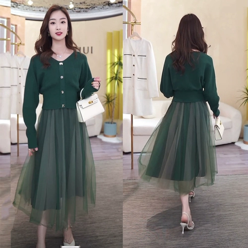 Милый ретро трикотажный свитер, юбка, зеленый универсальный демисезонный комплект