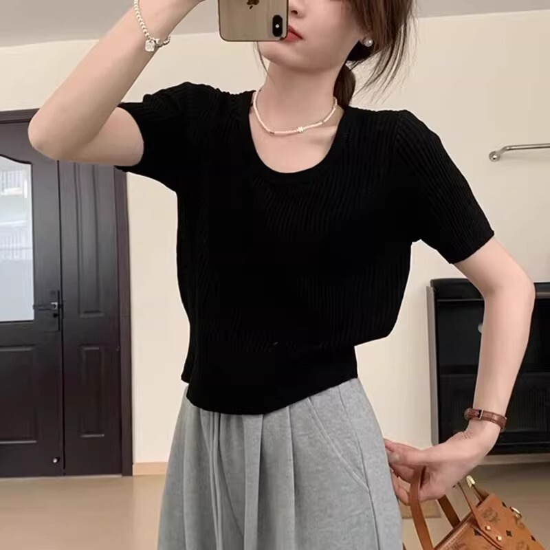 U-Neck Ice Silk Short-Sleeve Knit Top, Regular Shoulder T-Shirt for Women, Summer 2026 New French-Style Cinched Waist Elegant Short Top U-Neck Ice Silk Short-Sleeve Knit Top, Regular Shoulder T-Shirt for Women, Summer 2026 New French-Style Cinched Waist Elegant Short Top