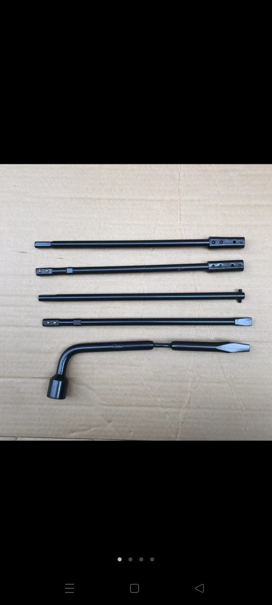 Great Wall Diamond Cannons Spare Tire Rocker Diamond Cannons Spare Tire SPARE TIRE WRENCH SLEEVES WITH CAR TOOL ORIGINAL DRESS-TAOBAO