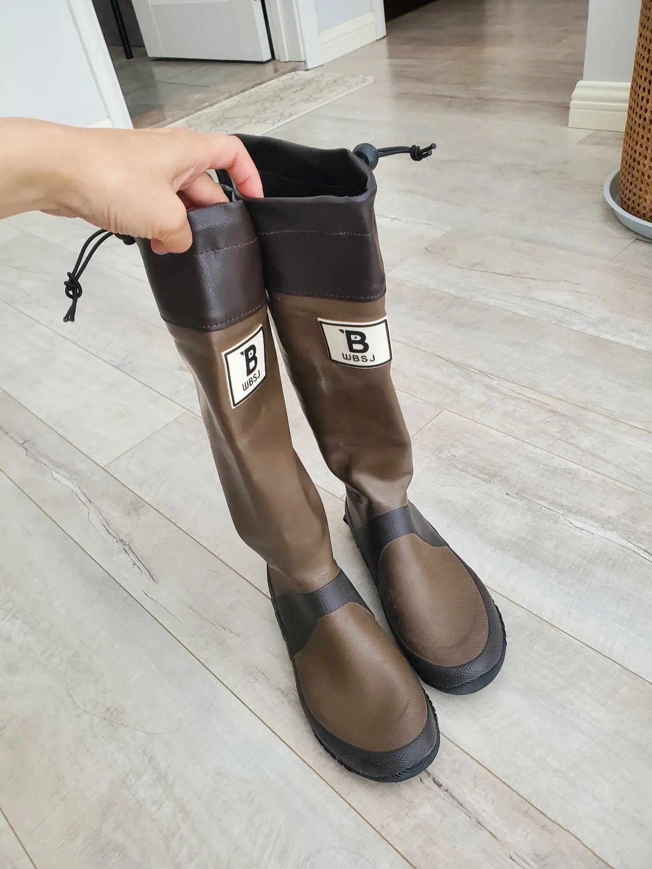Outdoor wild bird rain boots women's long boots cycling boots long boots summer waterproof rain boots high boots niche brown boots