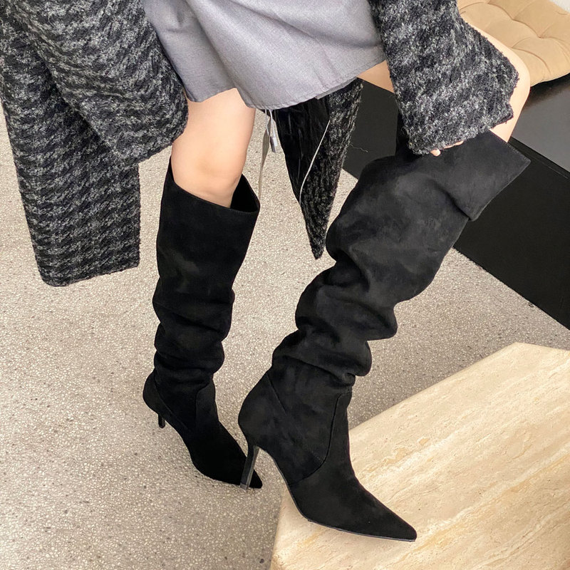 Black High-Heeled Over-The-Knee Boots with a Large Shaft Circumference, Stacked Boots with Thin Heels, Pleated High Boots, Women's Pointed-Toe Boots for Autumn and Winter