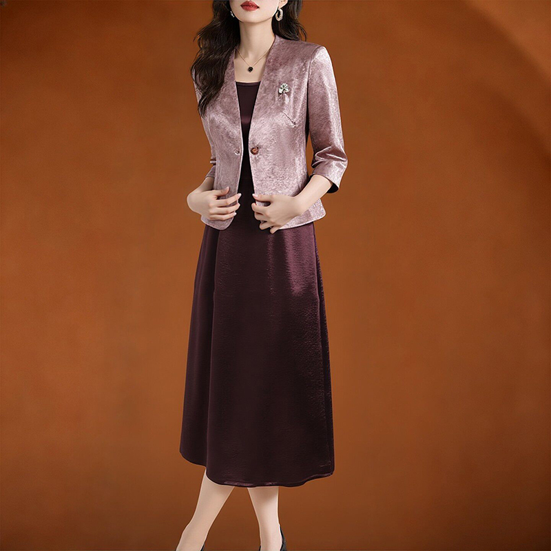 Maguba Xi's Mother's High-End Luxury Designer Wedding Banquet Dress, Chanel-Style Suit for Women, Slimming 2026 New Dress Maguba Xi's Mother's High-End Luxury Designer Wedding Banquet Dress, Chanel-Style Suit for Women, Slimming 2026 New Dress