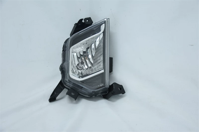 Подходит для передней противотуманной фары Venucia T70 18, 19 и 20 года, передняя фара-бампер, лампа переднего бампера, головка противотуманной фары, сборка фары