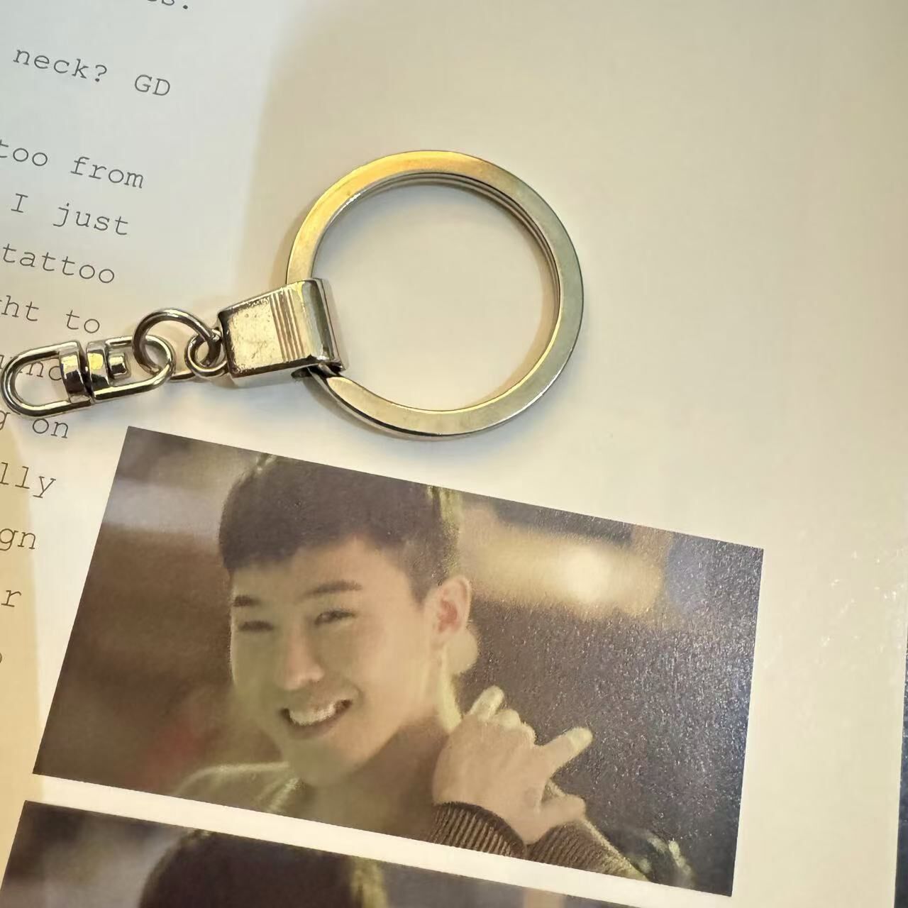 GD's peaceminusone Crown Light Keychain 4th Gen – Official Fan Gear! - Product image 7