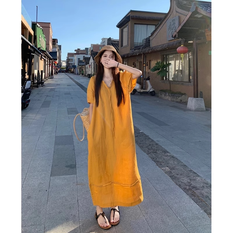 Yellow Lace-Up V-Neck Linen Lantern Short-Sleeved Dress for Women in Summer, Loose and Slimming, Lazy Holiday Style Long Skirt Yellow Lace-Up V-Neck Linen Lantern Short-Sleeved Dress for Women in Summer, Loose and Slimming, Lazy Holiday Style Long Skirt