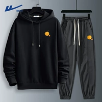 Черный (оранжевый логотип h на груди) + темно-серый (оранжевый логотип на брюках h)